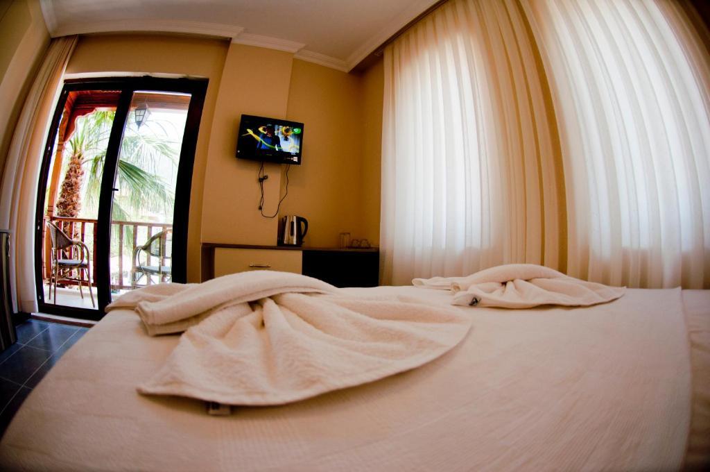 Hotel Caretta 阿奇亚卡 客房 照片