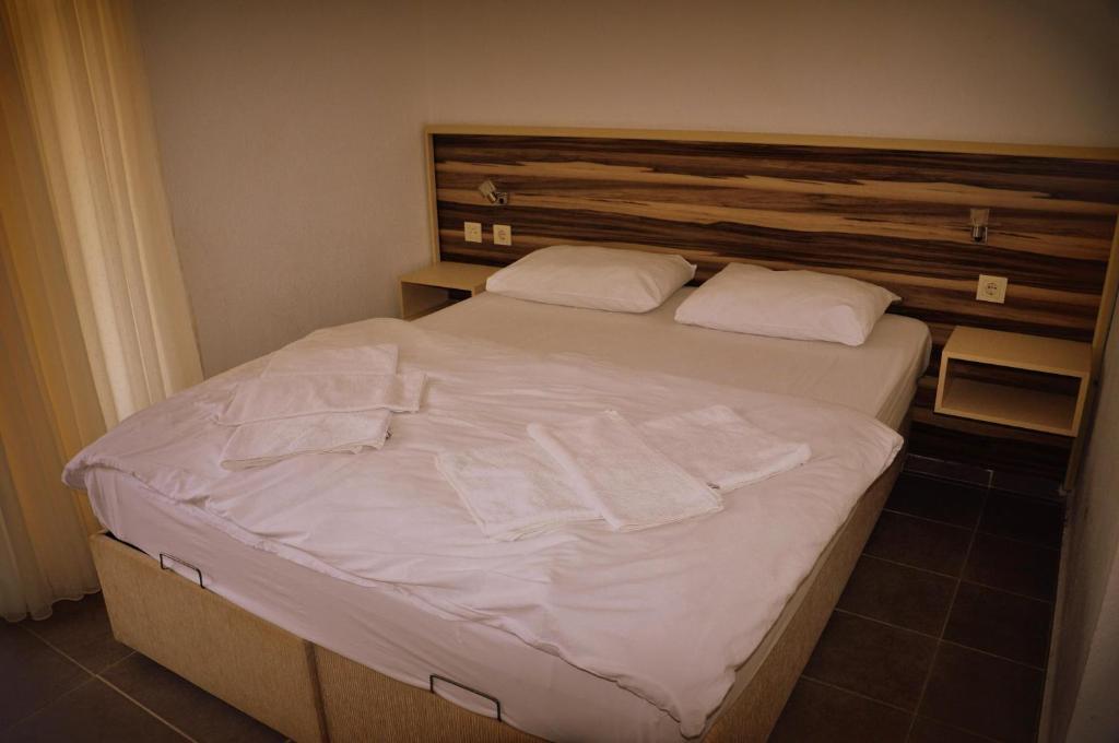 Hotel Caretta 阿奇亚卡 客房 照片