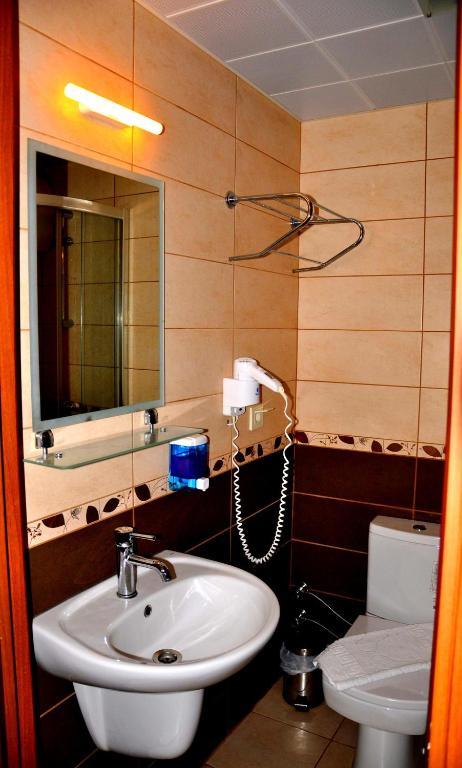 Hotel Caretta 阿奇亚卡 客房 照片