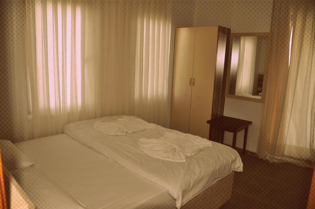 Hotel Caretta 阿奇亚卡 客房 照片